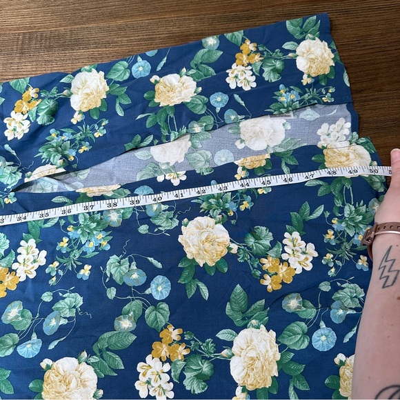 NWT dress - Picture 7 of 10